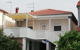 Apartman Nina